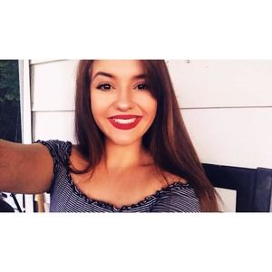 Meet your Posher, Emmaline